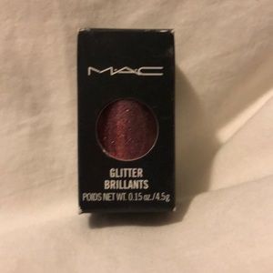 MAC glitter brilliants
